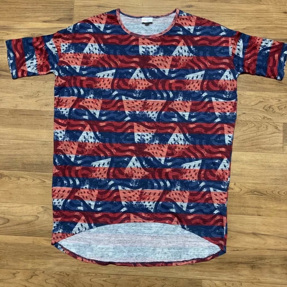 NWT Lularoe Irma Americana Top Striped Stars Small